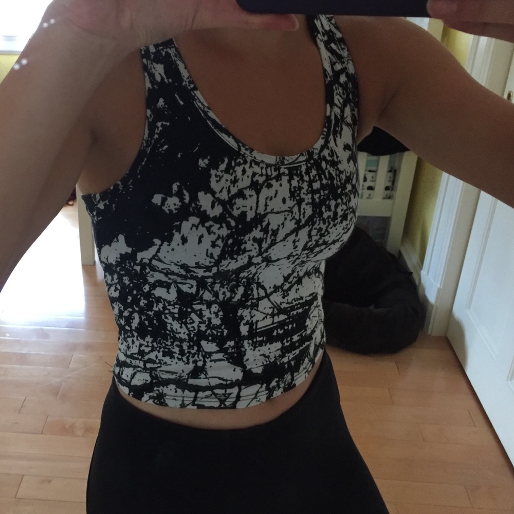 Nollie Crop Top